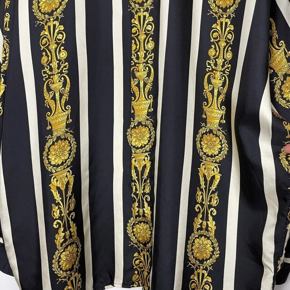 Very Rare Gianni Versace Silk Baroque Jewels button up shirt Vintage - Picture 7 of 16